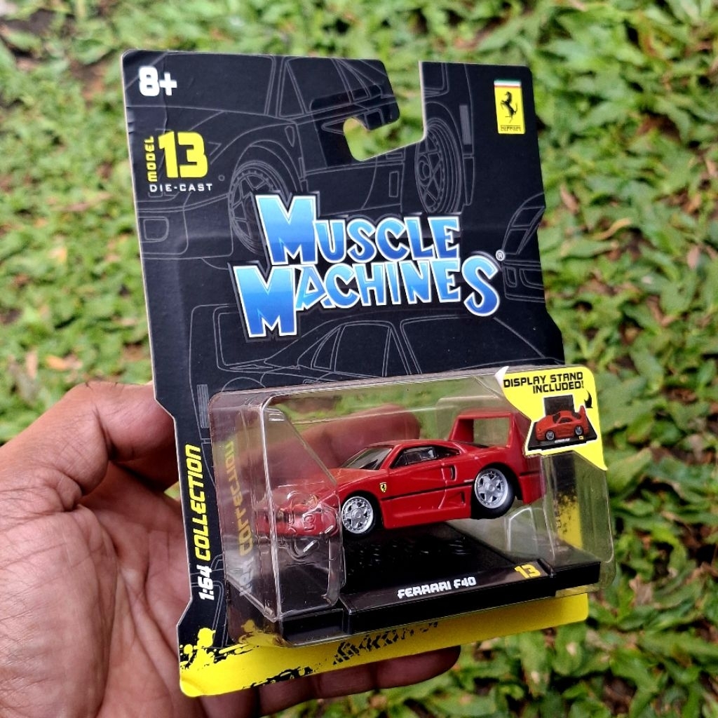 Muscle Machines Ferrari F40