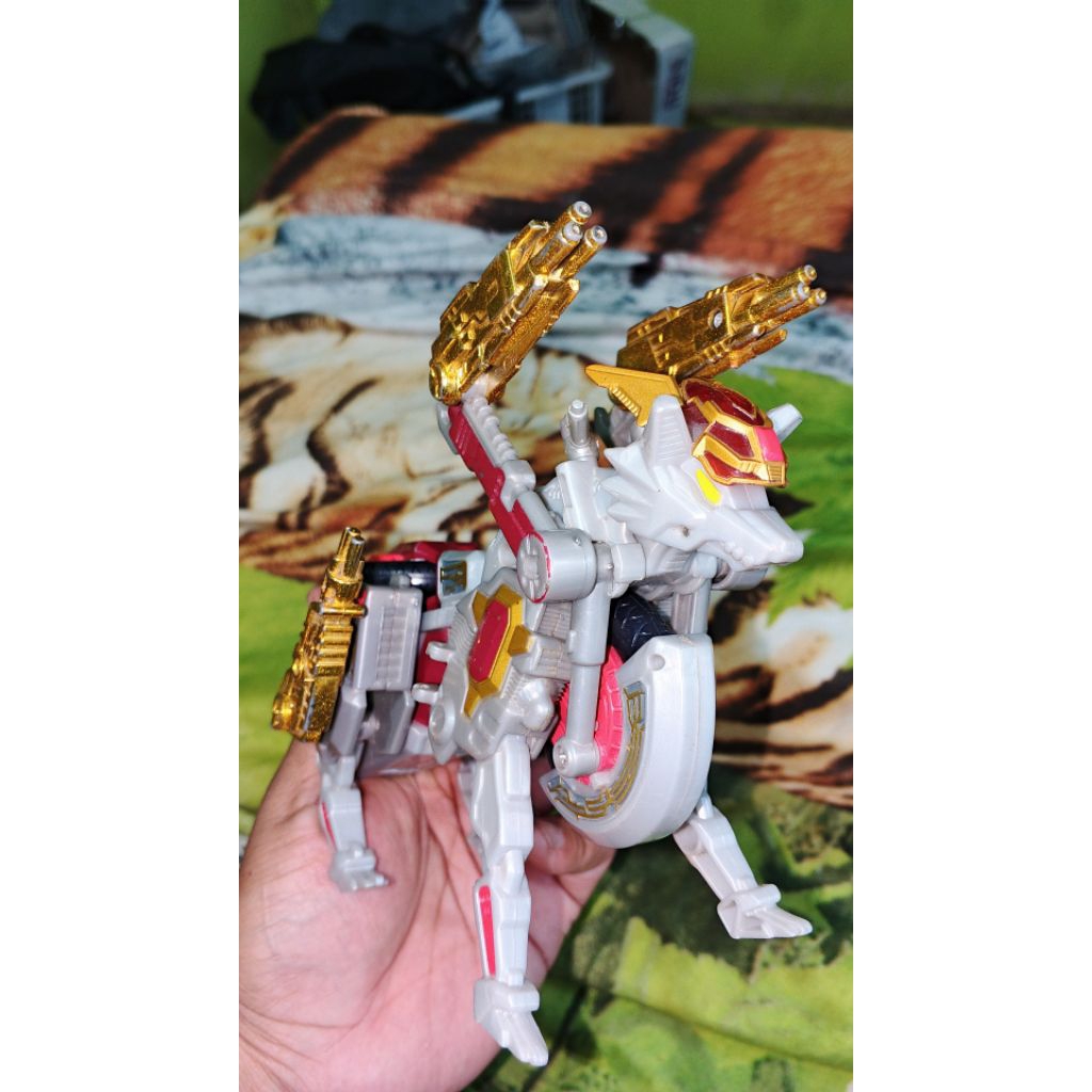 voltron dan DX robot motor Kyubii