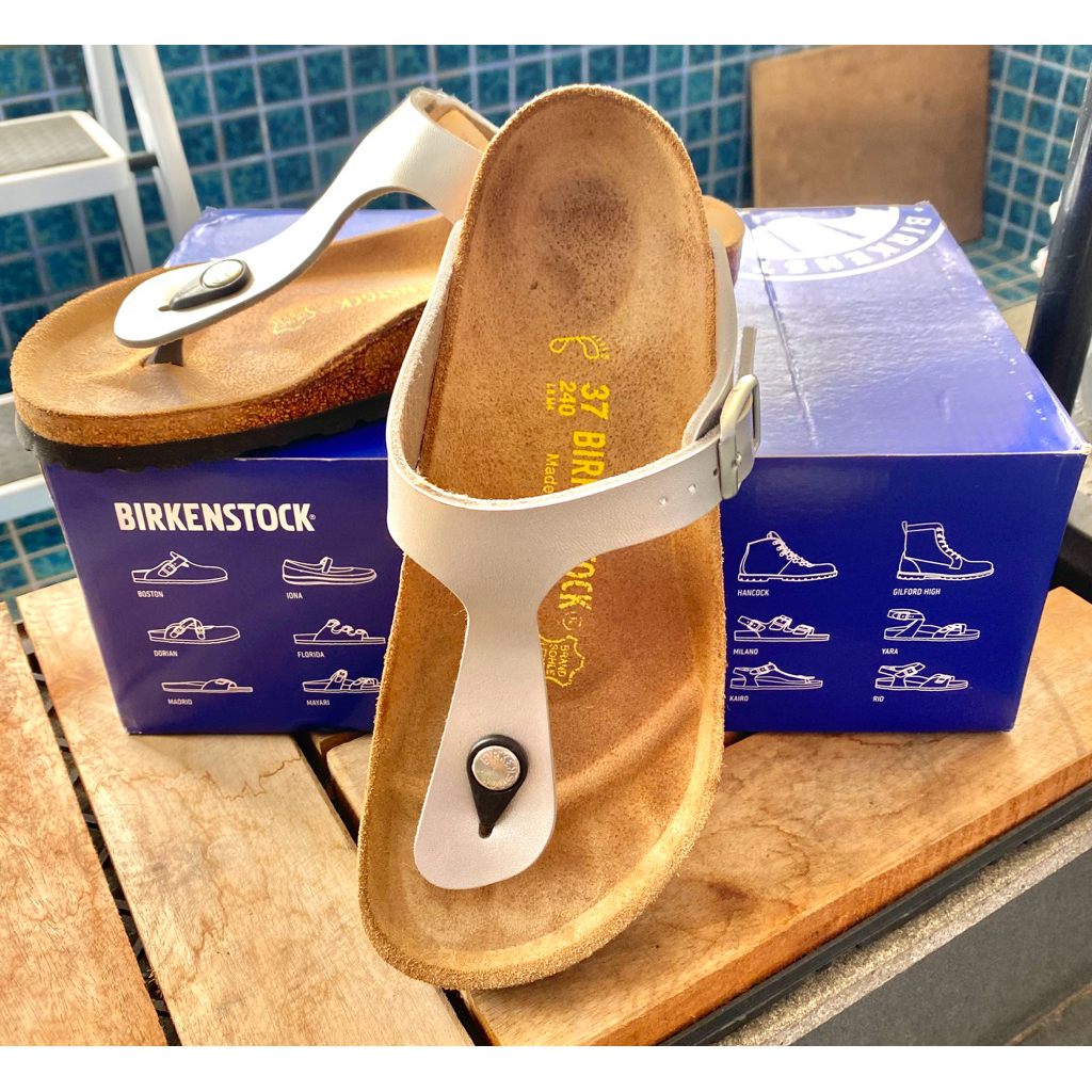 Birkenstock Gizeh – Size 37 – Silver – Kondisi Hampir Baru