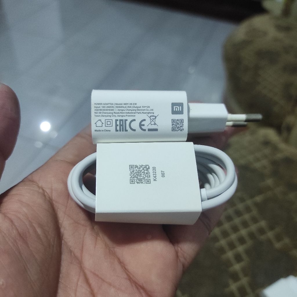 ces xiaomi 10 watt 2A ( second / bekas) original copotan hp