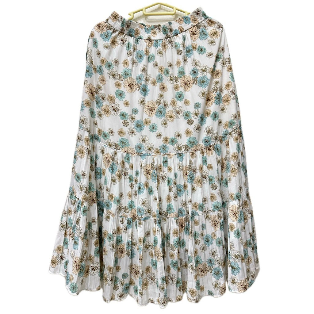 Preloved Uniqlo Paul Joe Skirt