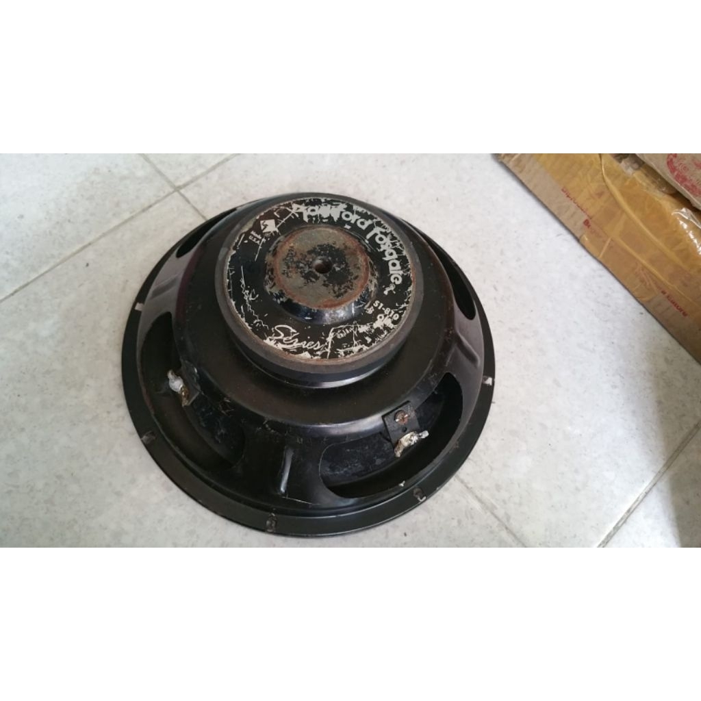 subwoofer 10 inch rockford made in usa