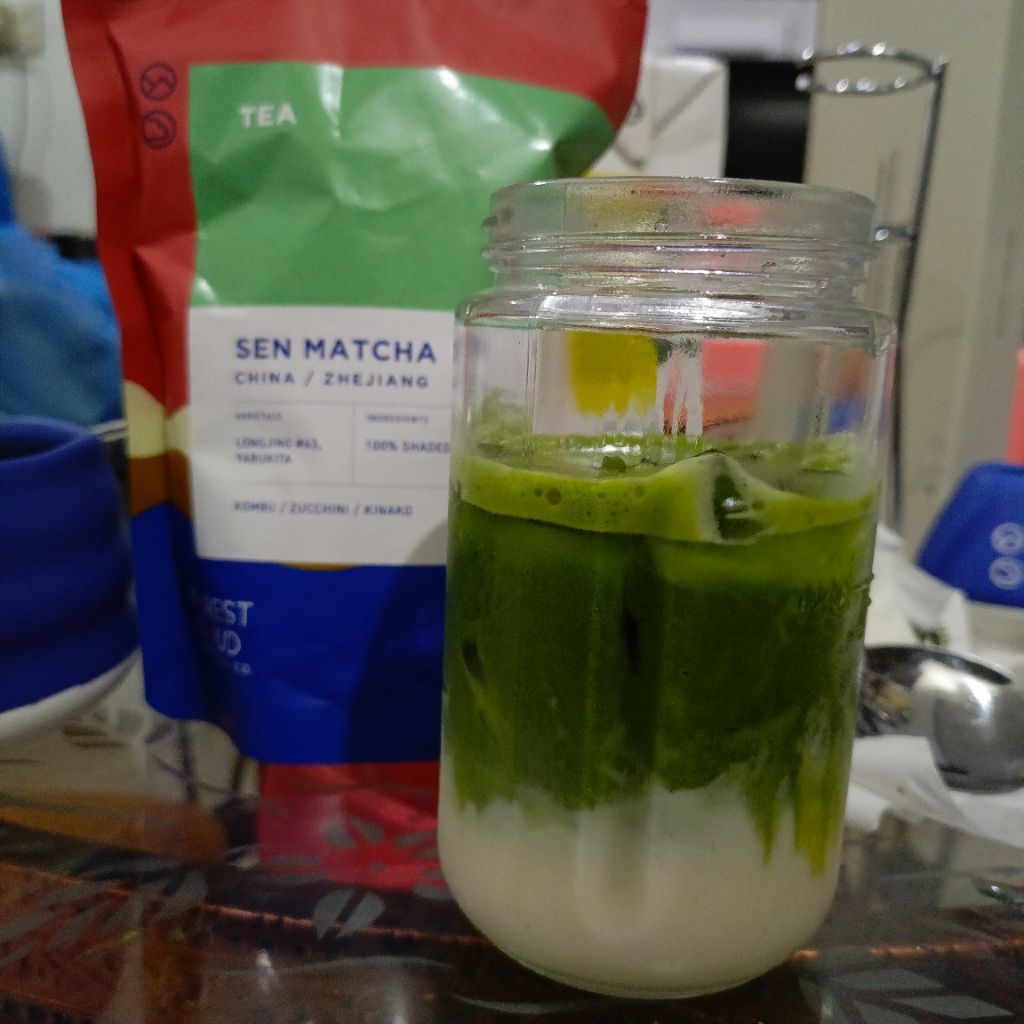 

MATCHA FORET CLOUD SEN MATCHA CEREMONIAL SEN MATCHA CEREMONIAL FOREST CLOUD BUBUK MATCHA 100 GRAM SEN MATCHA