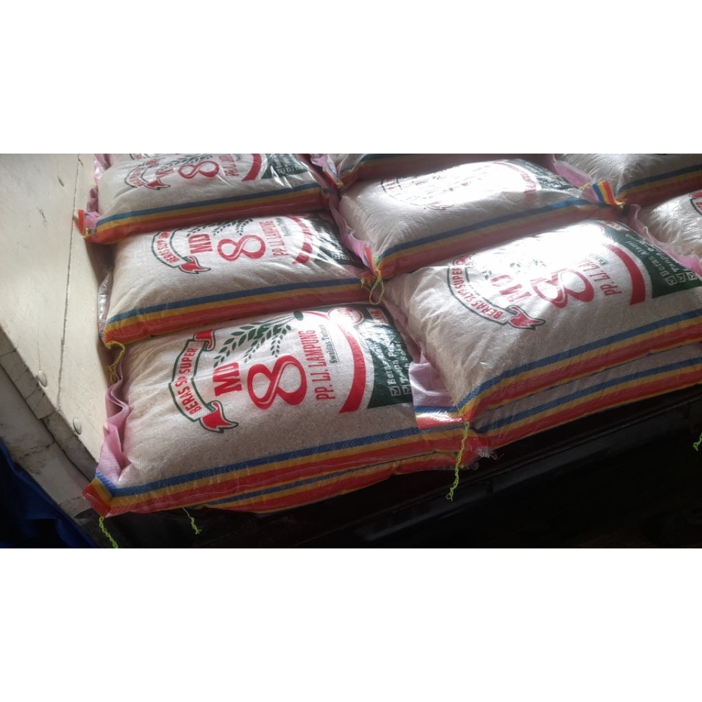 

Beras Medium Kualitas Terbaik Hasil Penggilingan Padi Langsung Tanpa Oplosan Asal Lampung