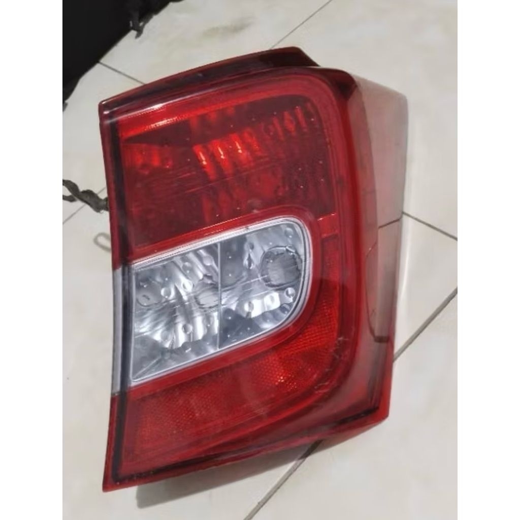 Stoplam Lampu Belakang Honda Freed 2013 2014 Original