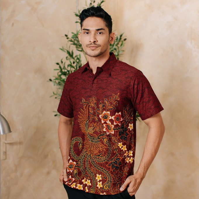 Adyatma Anvaya Maroon Kemeja Batik Pria Slim Fit Katun Lengan Pendek