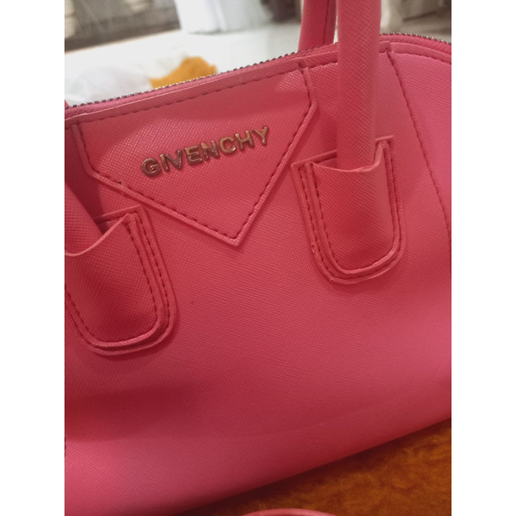 TAS GIVENCHY MINI ANTIGONA