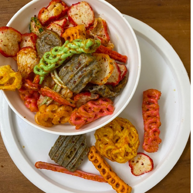 

kerupuk seblak mix pedas manis gurih renyah snack camilan enak