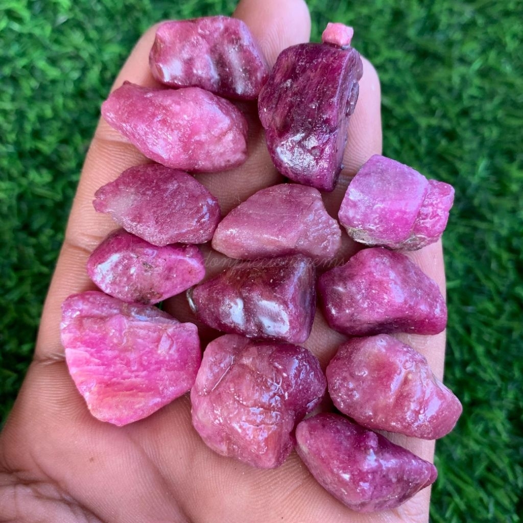 batu permata ruby madagaskar asli natural 100% / bahan batu ruby madagaskar / batu permata ruby
