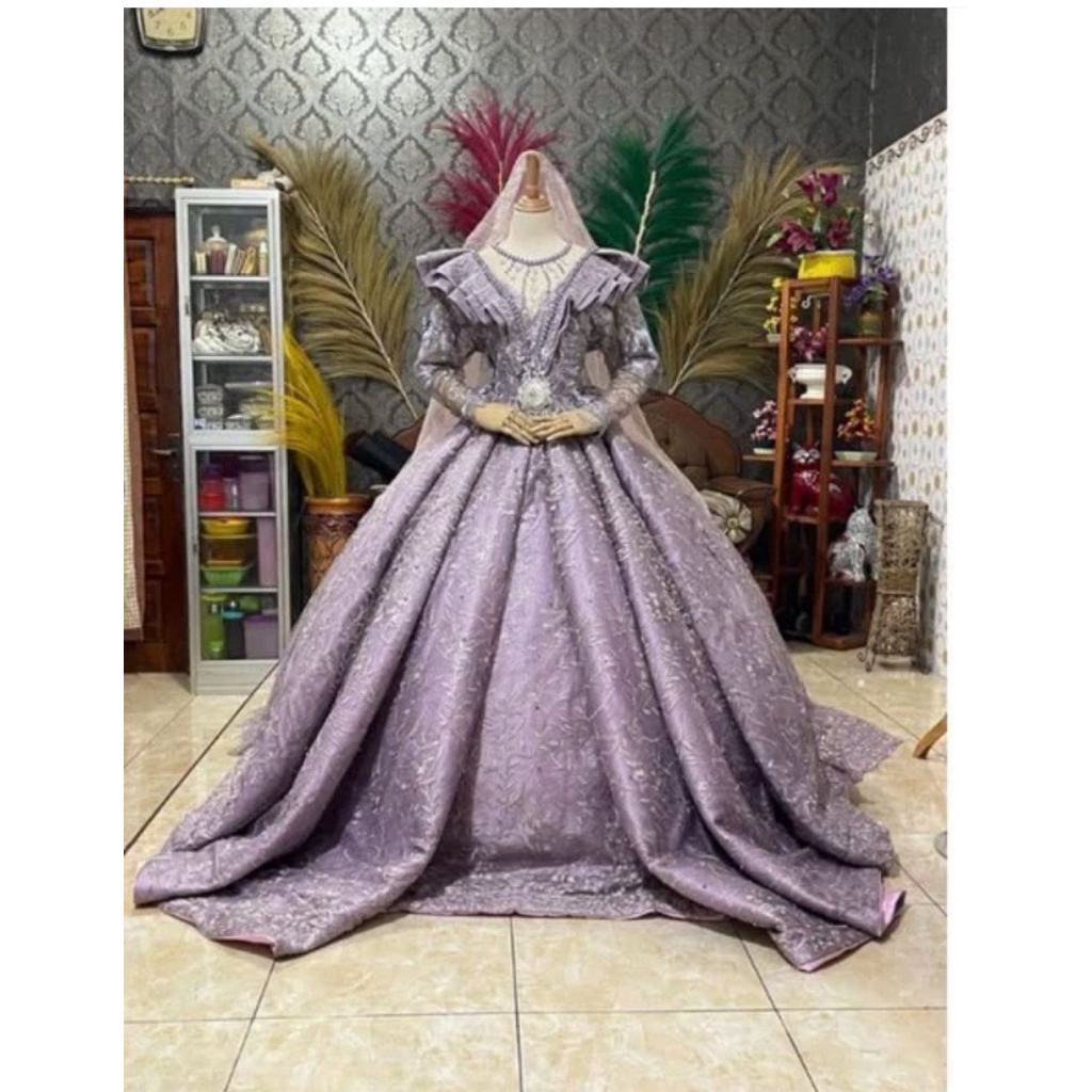 gaun pengantin  jumbo prealoved