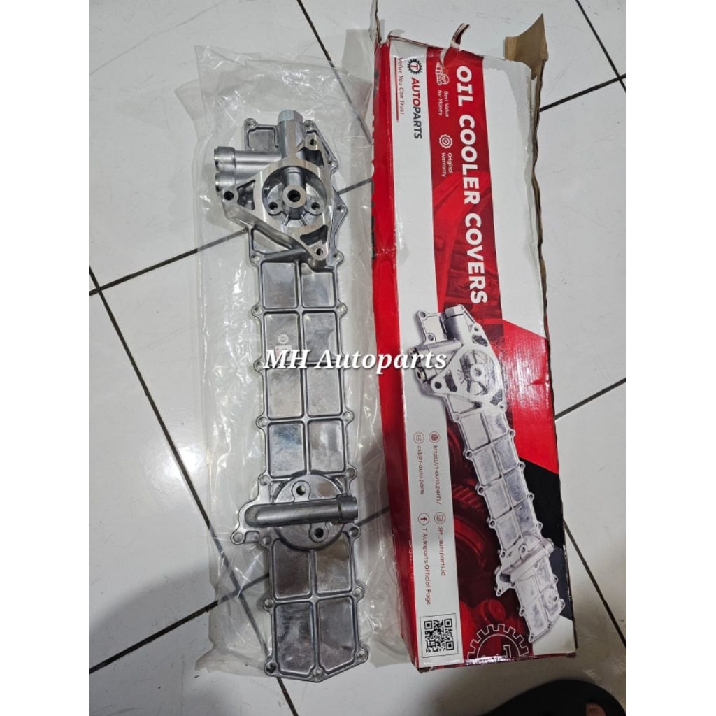 Cover oil cooler Fuso 6d14 6d15 6d16 Titan, 6d16 turbo 2at ,6d16 6d17 turbo