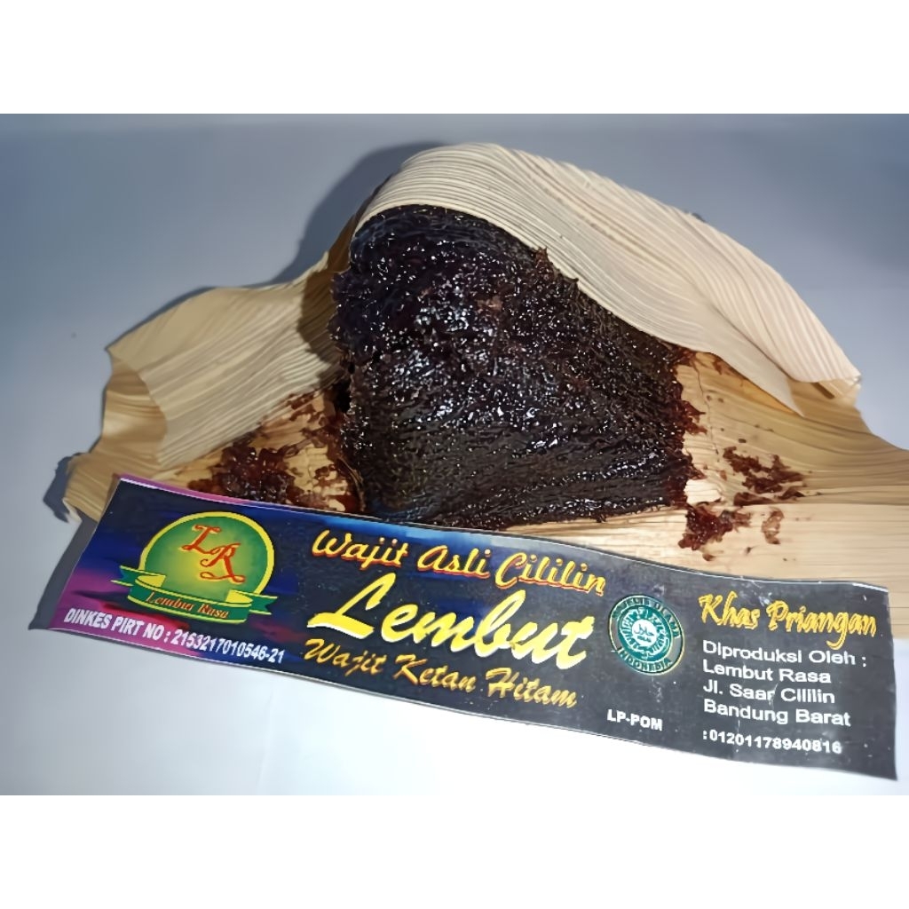 

Wajit Cililin Asli Ketan Hitam 250gram Wajik Makanan Tradisional Cemilan Manis Murah Enak