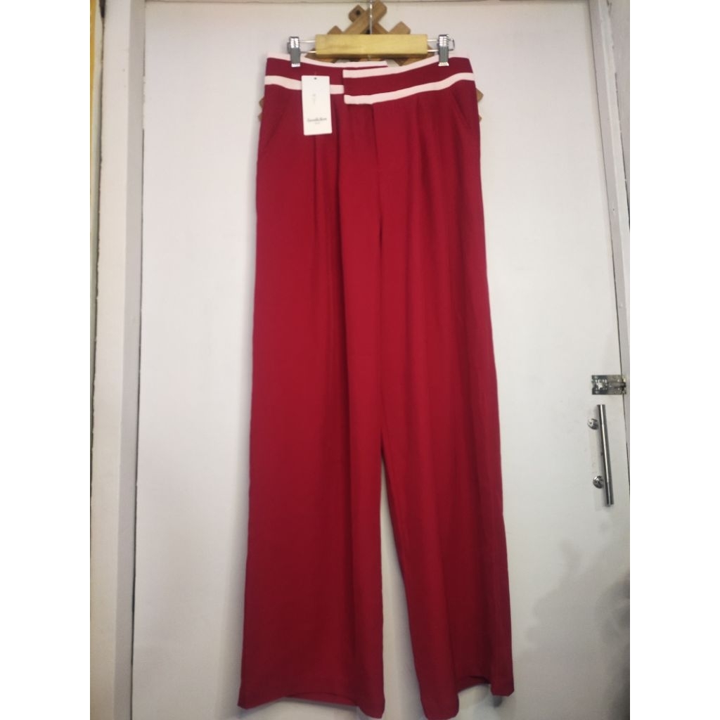 Celana kulot merah putih