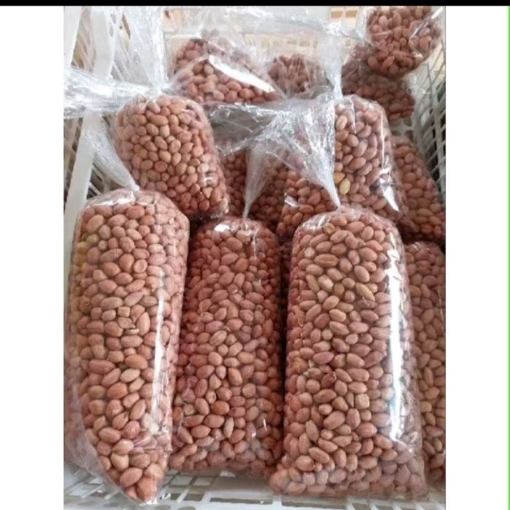 

Kacang Tanah Mentah Ukuran 500 gram - 1 Kg / Kacang Tanah Murah Ukuran 500 Gram - 1 Kg