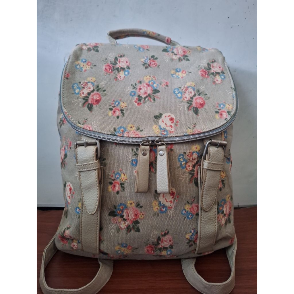 Tas Ransel Kanvas Kulit Preloved