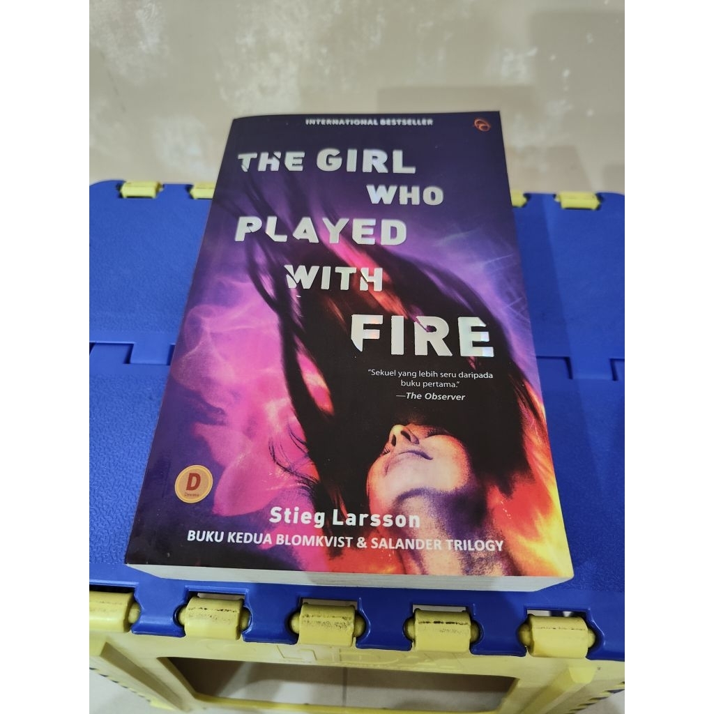 Novel The Girl Who Played With Fire Stieg Larsson With Dragon Tattoo Kicked Hornets Nest ori buku or