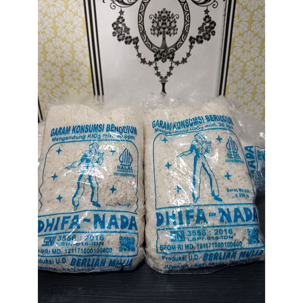 

Paket Hemat Garam Dapur Garam Kasar Garam Konsumsi Beryodium 250 gram Paket 5 pcs Dan Paket 10 pcs