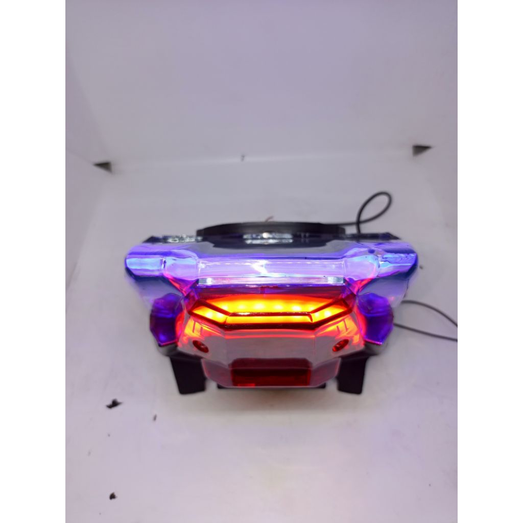 Custom lampu stop vario110 techno plus double alis