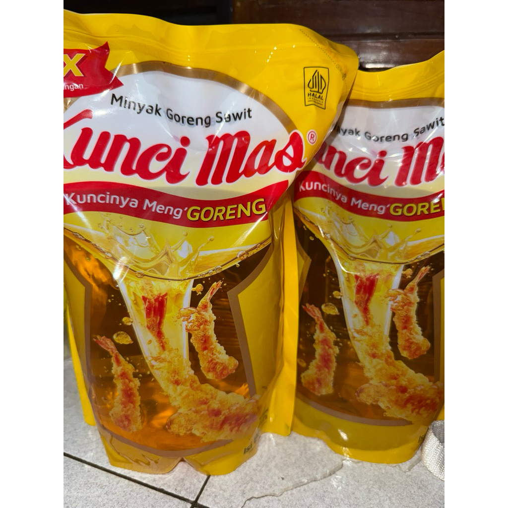 

Minyak Goreng Sawit Kunci Mas 2L Ori100% FreePenjepit