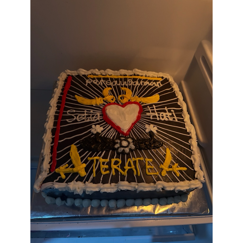 

cake ulang tahun request desain khusus uk 20