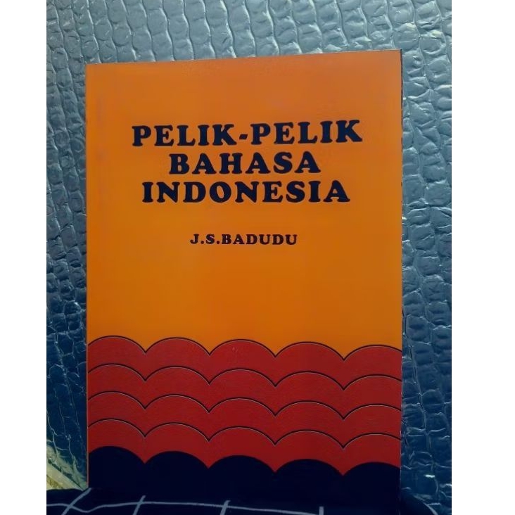 buku pelik-pelik  bahasa Indonesia