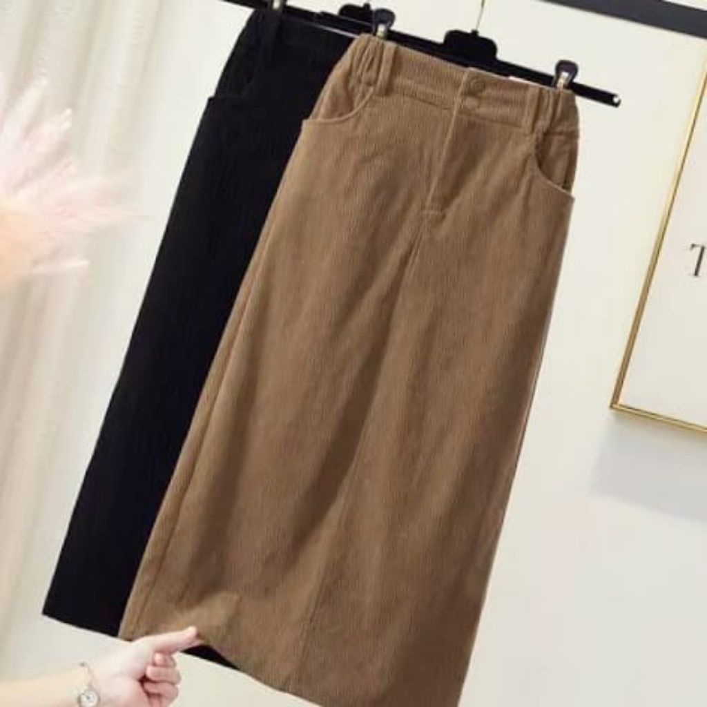 Rok Span Corduroy Panjang Wanita Warna Cream