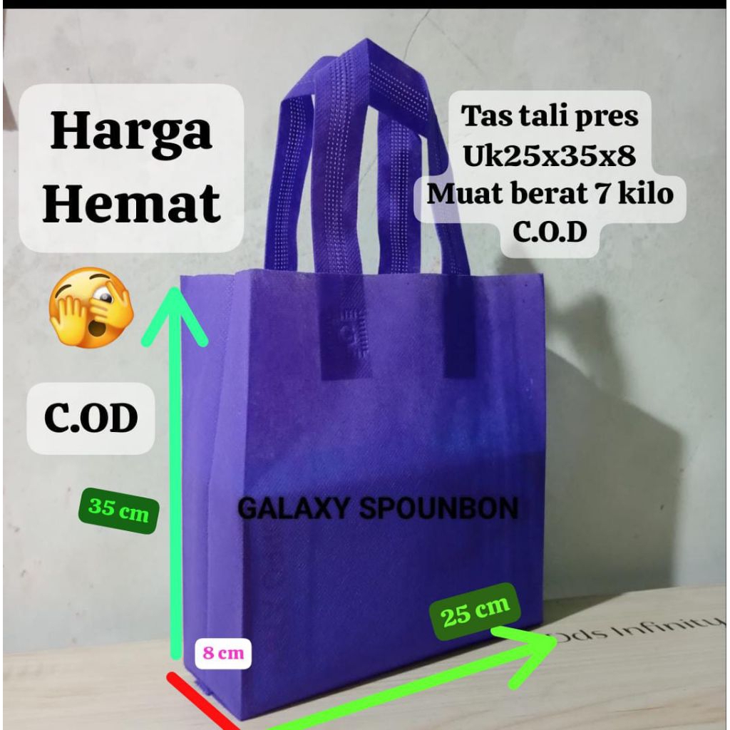 

(isi 12 pis) MURAH HEMAT TAS kantong uk 25x35x8 tas spunbund sangat murah dan kuat menahan berat 6 sampe 7 kilo. stok redy warna banyak