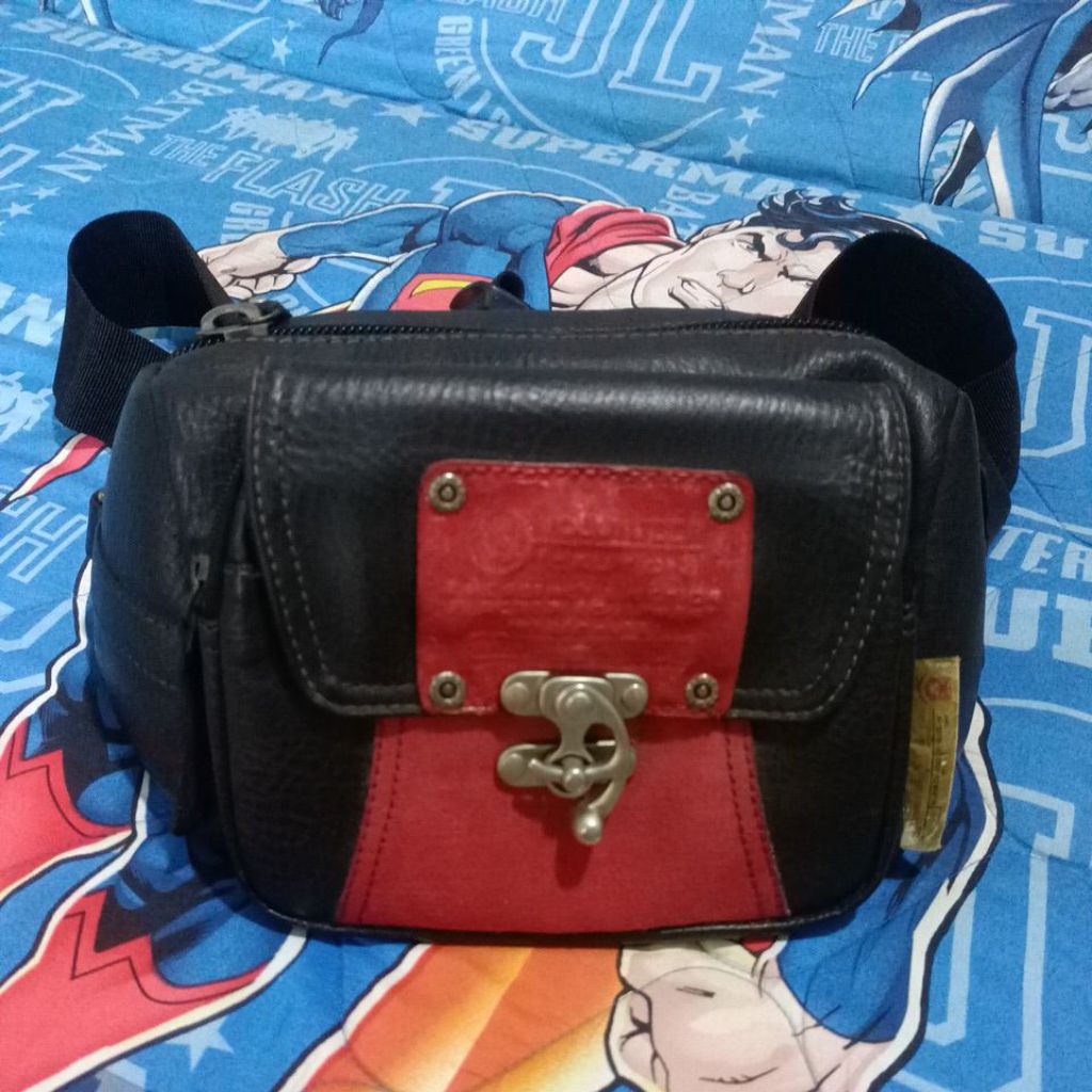 waist bag sling bag volunteer second