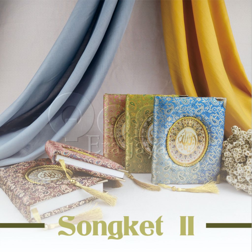 

(TANPA BUKU) HARDCOVER PREMIUM SPONS BAHAN KAIN TENUN MOTIF SONGKET