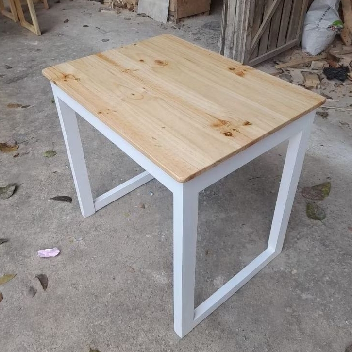 Meja makan minimalis jati belanda 80x60x75