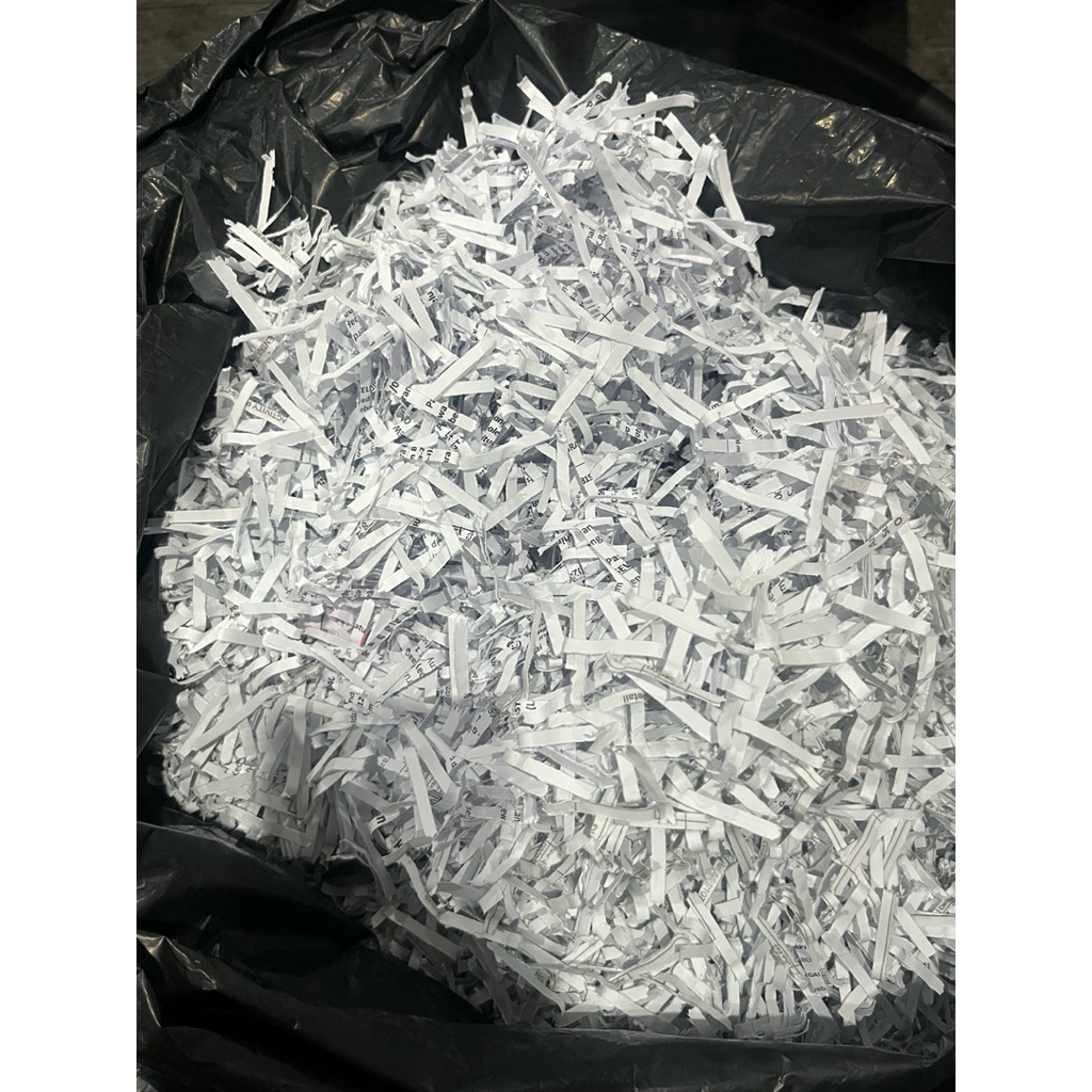 

Kertas serut / kertas cacah / kertas suwir / shredded papper