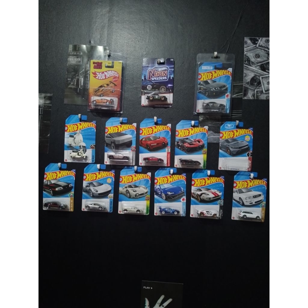 Hot wheels loosean mulus murah isi 8 item real car