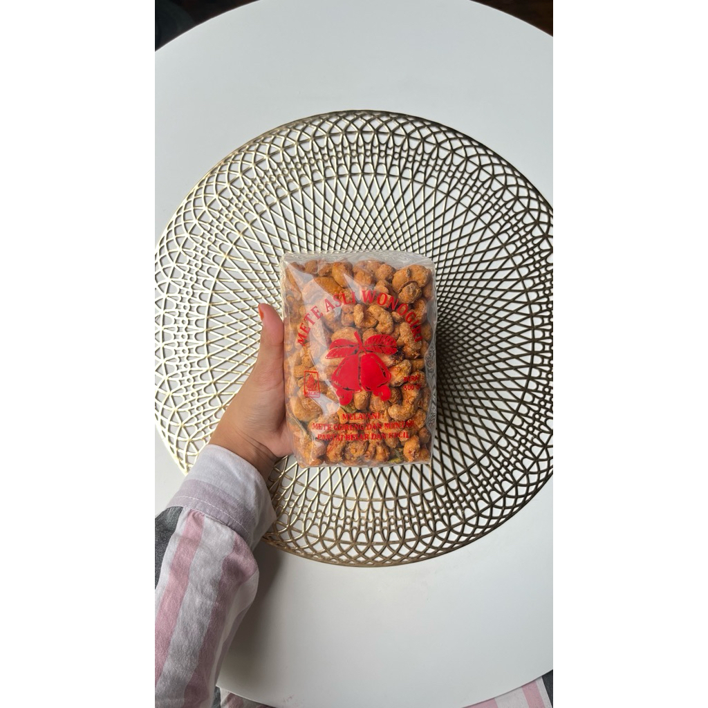 

kacang mete kacang mede wonogiri varian rasa pedas manis kemasan 500gram