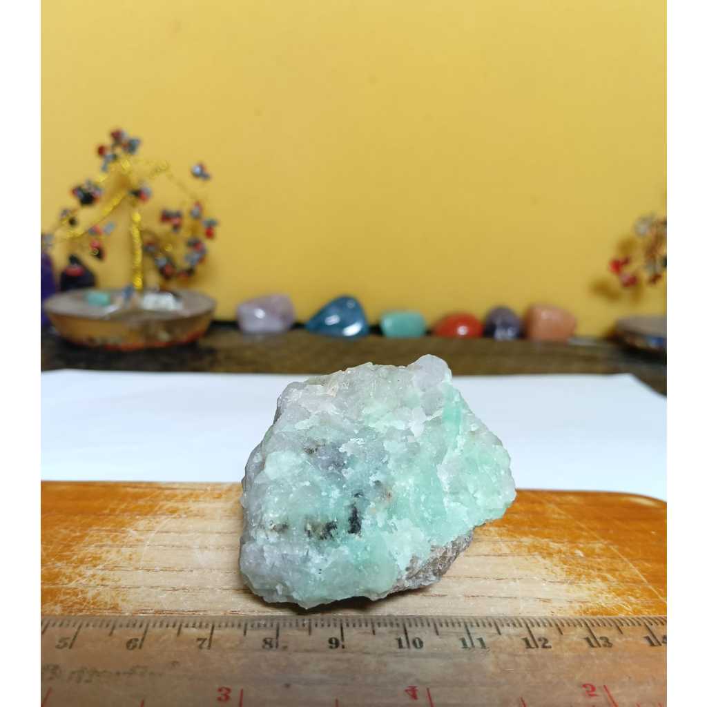 Batu Natural Emerald Rough (2)