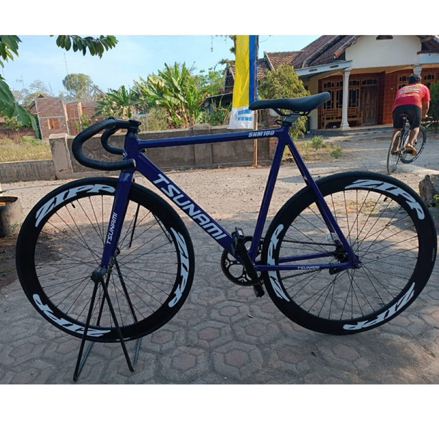 Sepeda fixie tsunami snm 100 ungu stiker Zipp request