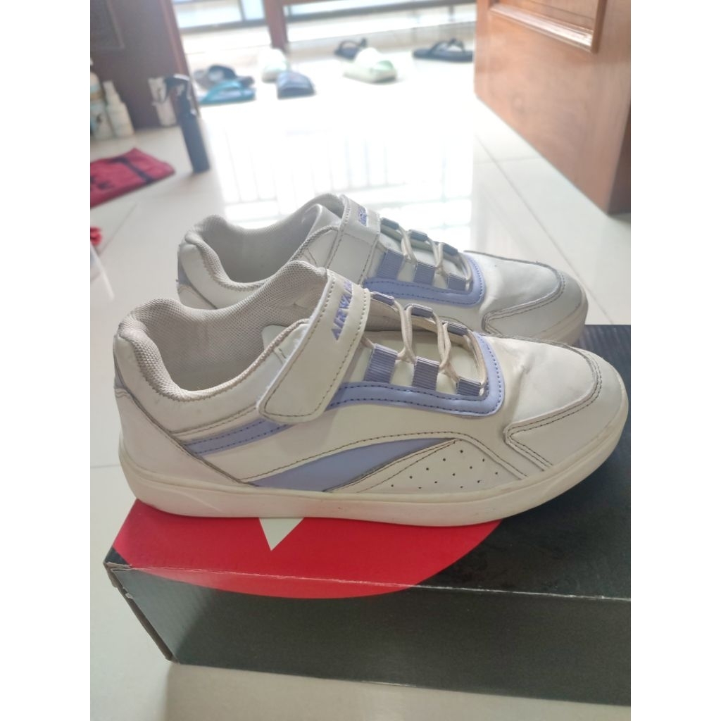 Preloved Sepatu Airwalk