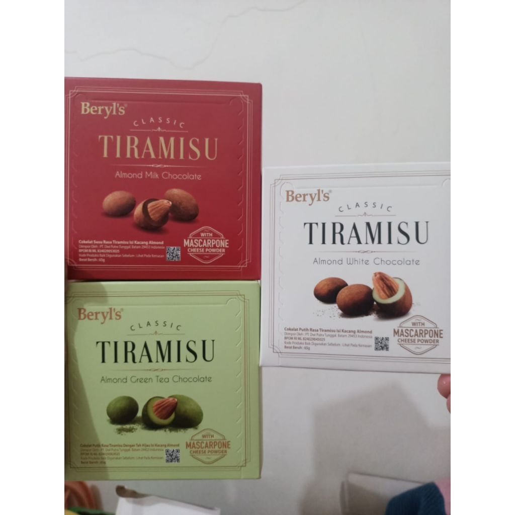 

BERYLS TIRAMISU ALMOND GREEN TEA/WHITE/MILK 65GR