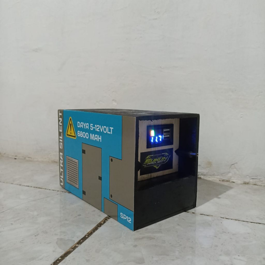 Genset miniatur daya 5-12 volt bisa di cas ulang