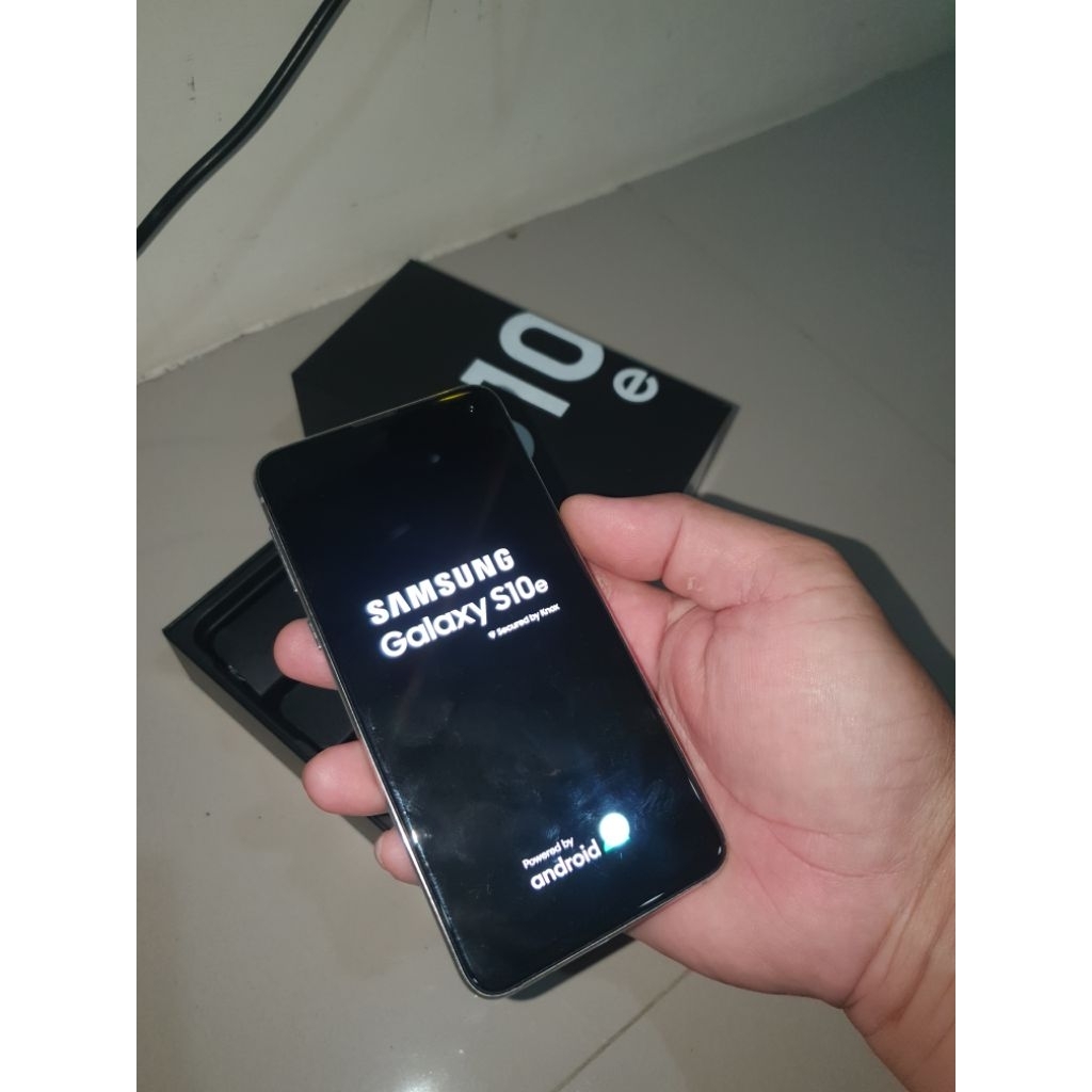 SAMSUNG S10E 6/128GB SEIN