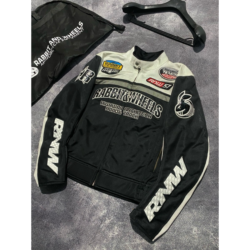 rabbit and wheels rockstar