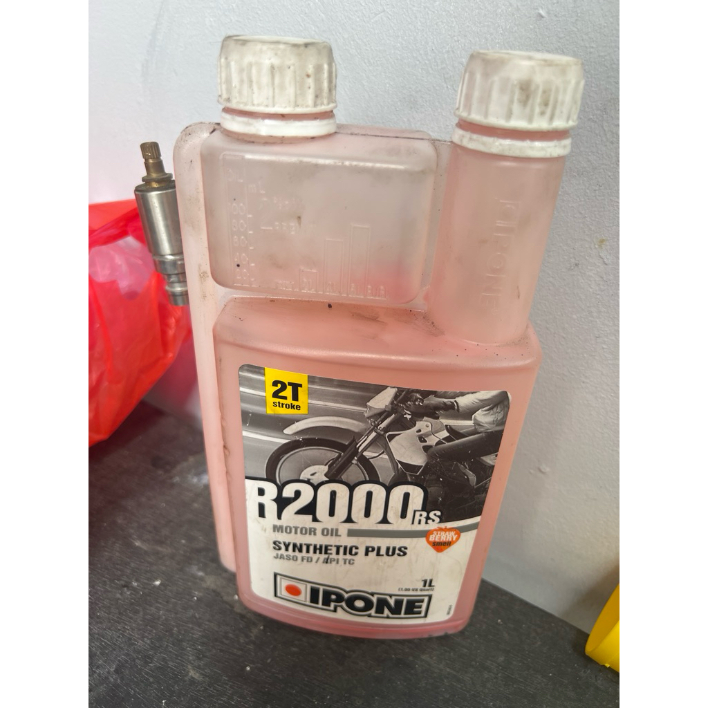 Botol oli samping Ipone Bekas