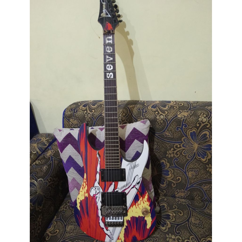 Ibanez Seven PU EMG aktif