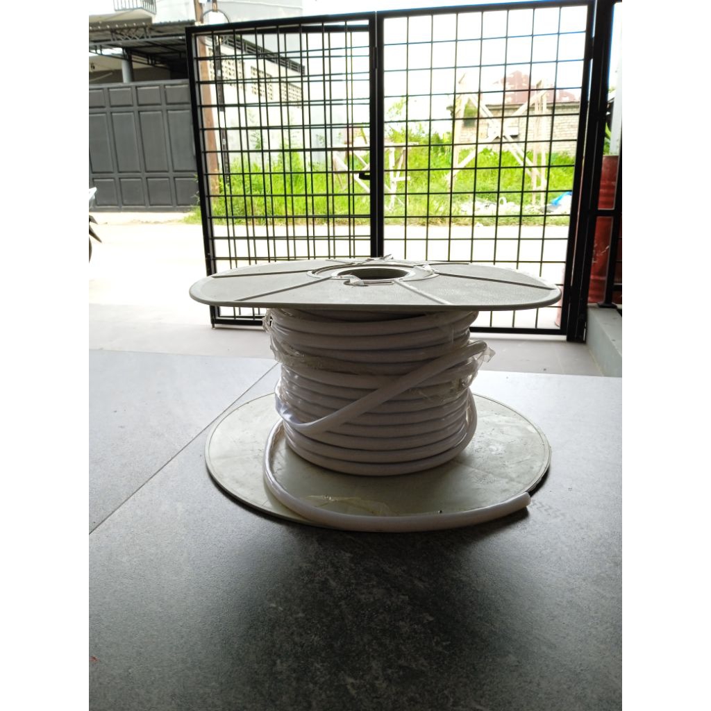 Lampu LED Strip Warna Warm White