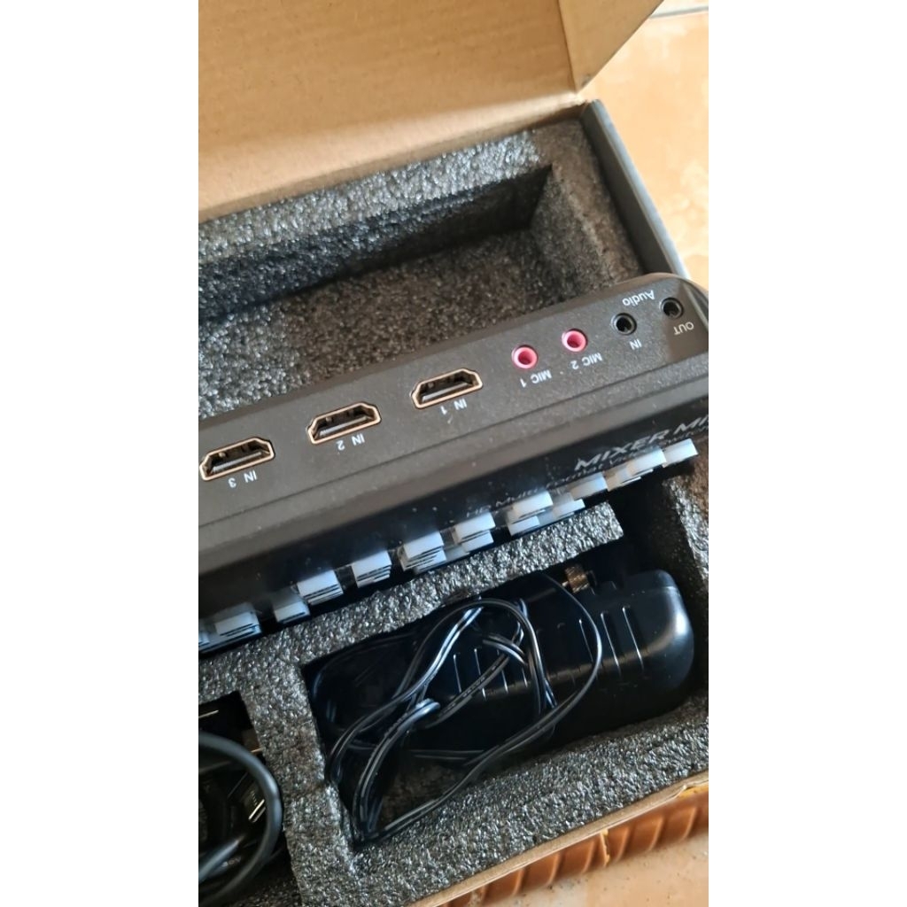 video switcher cinetreak