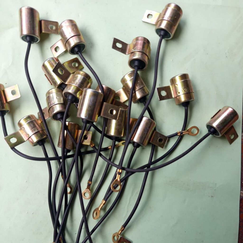 Kondensor mobil L 300 0.27uf