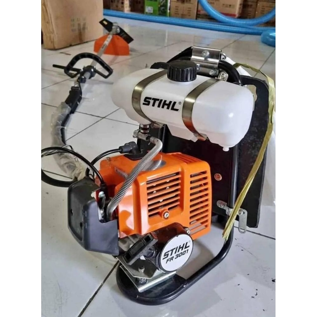 STIHL Mesin pemotong rumput 2 tak