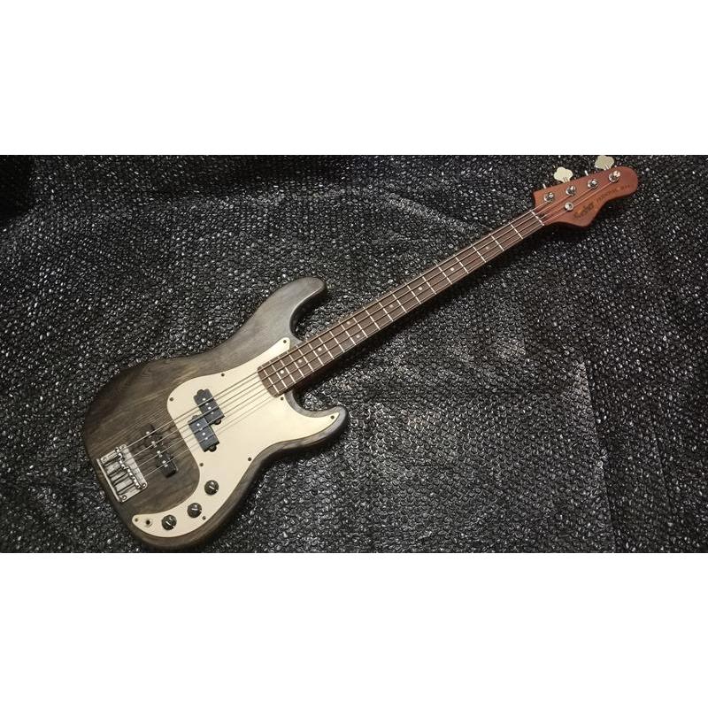 Bass Elektrik FRESHER Personal Bass Japan Law Suit Era Precision Jazzbass