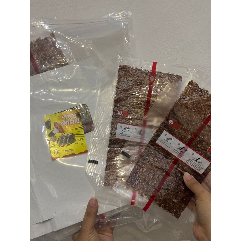 

NORI ONIGIRI 100 SHEET AKIRA ONIGIRI / NORI ONIGIRI TRIANGLE ONIGIRI KEMASAN POLOS / NORI ONIGIRI 100 LEMBAR