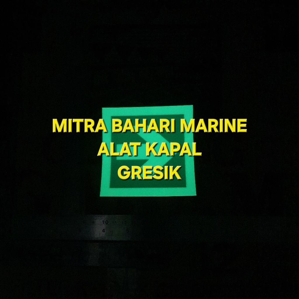 

Stiker IMO Symbol IMPA 334420 Straight Arrow Glow In The Dark