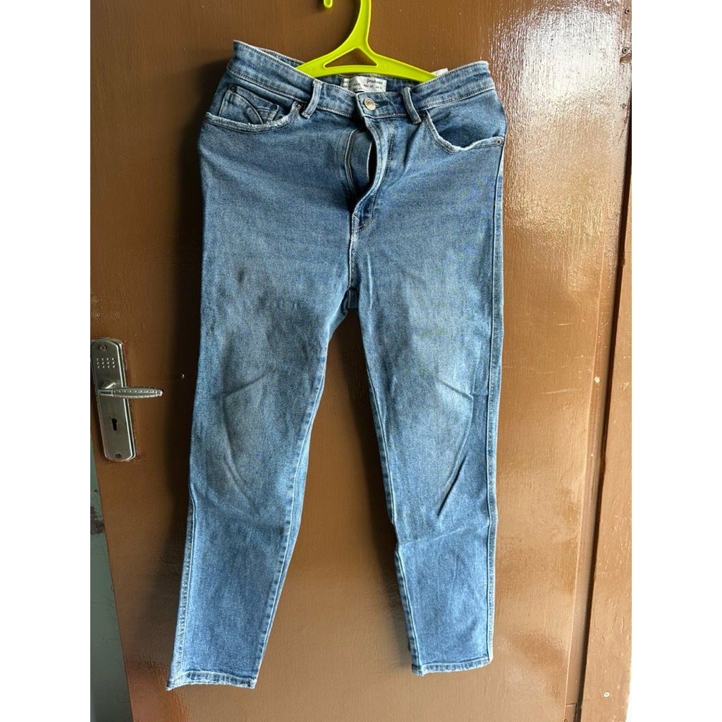 Jeans Stradivarius “preloved”